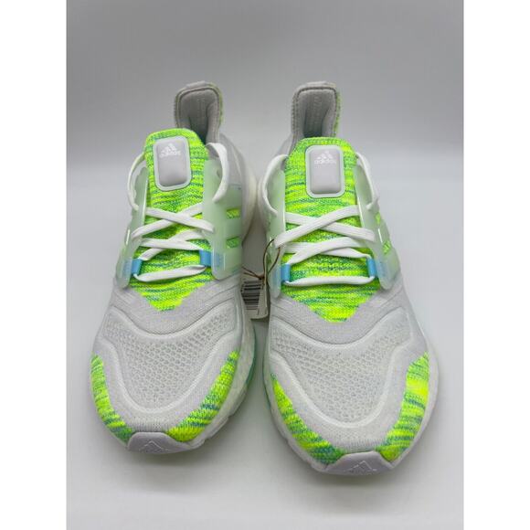 Adidas Ultraboost 22 Running Women's White Bliss Blue Volt GX5926 Size 8 NWT. - Picture 6 of 12